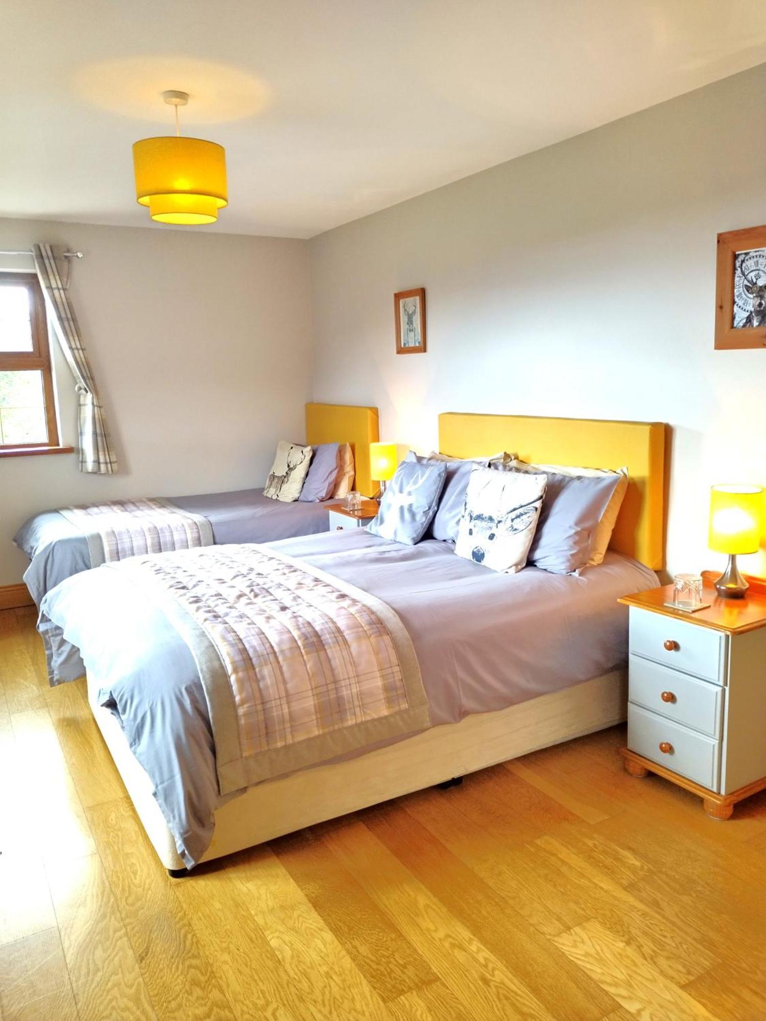 Glenn Eireann House Bed & Breakfast Cushendall Ngoại thất bức ảnh
